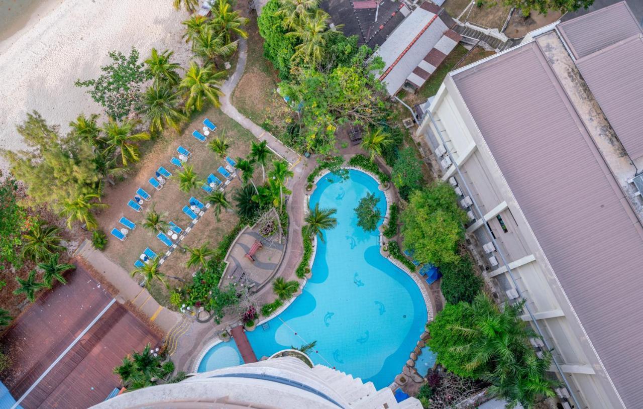 تانجونغ بونغاه Romantic Couple Suite + Beach-Front Balcony المظهر الخارجي الصورة